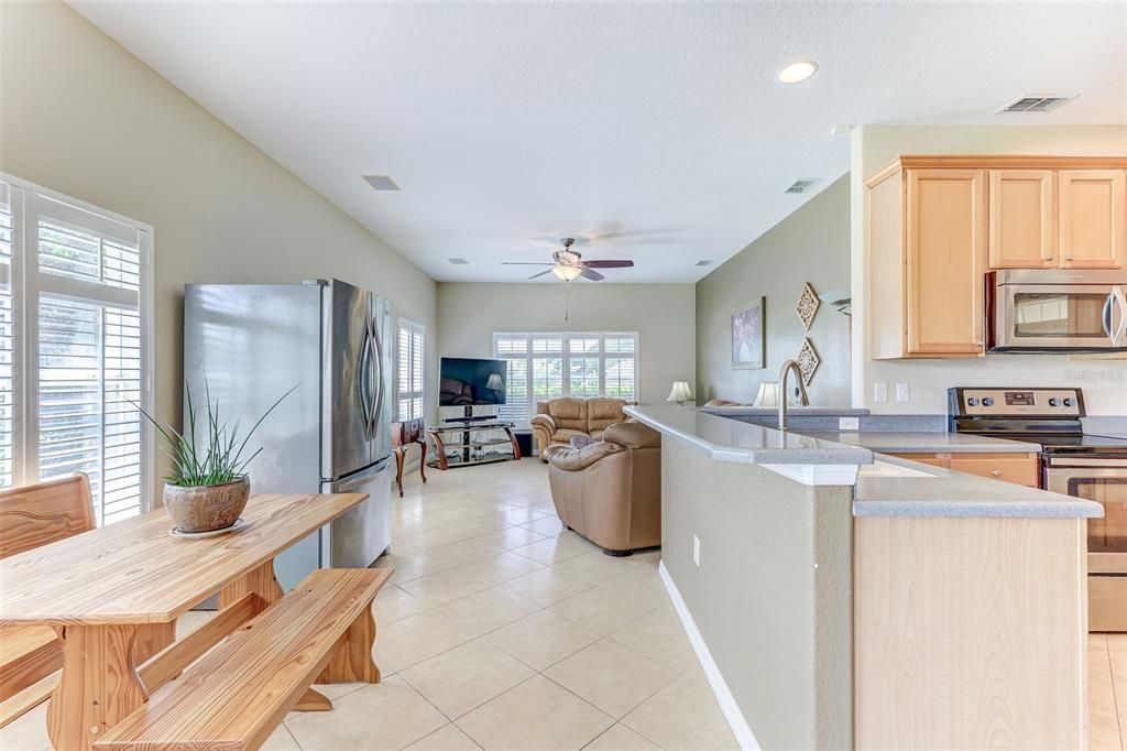 For Sale: $519,900 (3 beds, 2 baths, 1896 Square Feet)