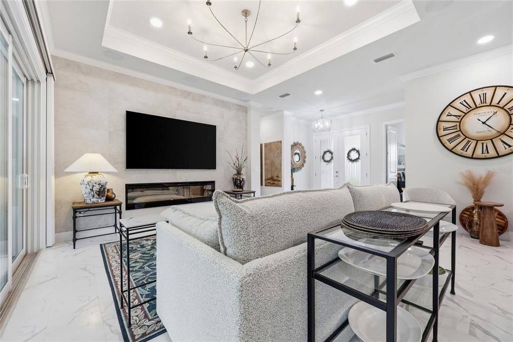На продажу: $829,900 (3 спален, 2 ванн, 2097 Квадратных фут)