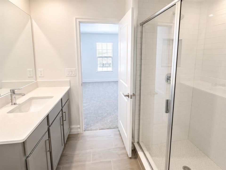 На продажу: $669,990 (5 спален, 4 ванн, 3678 Квадратных фут)