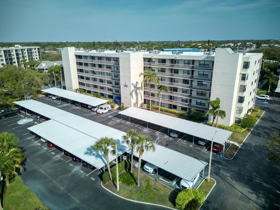 For Sale: $399,900 (2 beds, 2 baths, 1250 Square Feet)