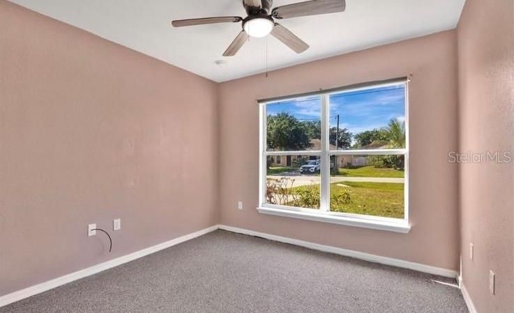 For Sale: $290,000 (3 beds, 2 baths, 1612 Square Feet)