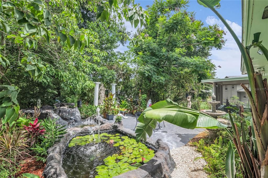 На продажу: $299,900 (3 спален, 2 ванн, 1680 Квадратных фут)