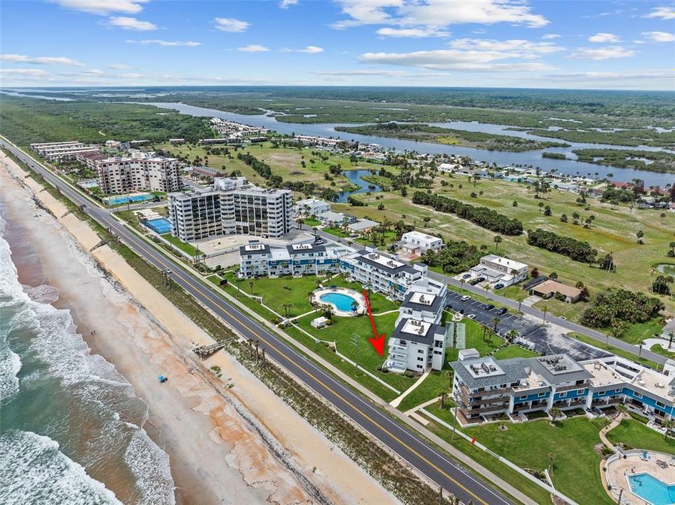 For Sale: $398,000 (2 beds, 2 baths, 1107 Square Feet)