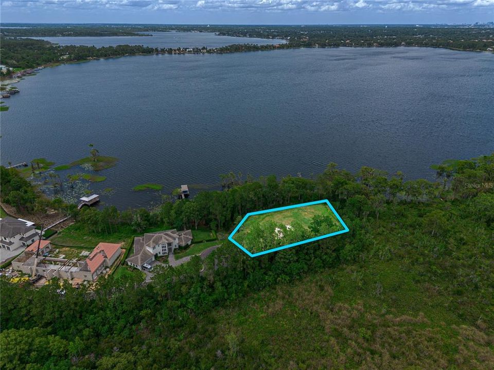 For Sale: $2,300,000 (1.52 acres)