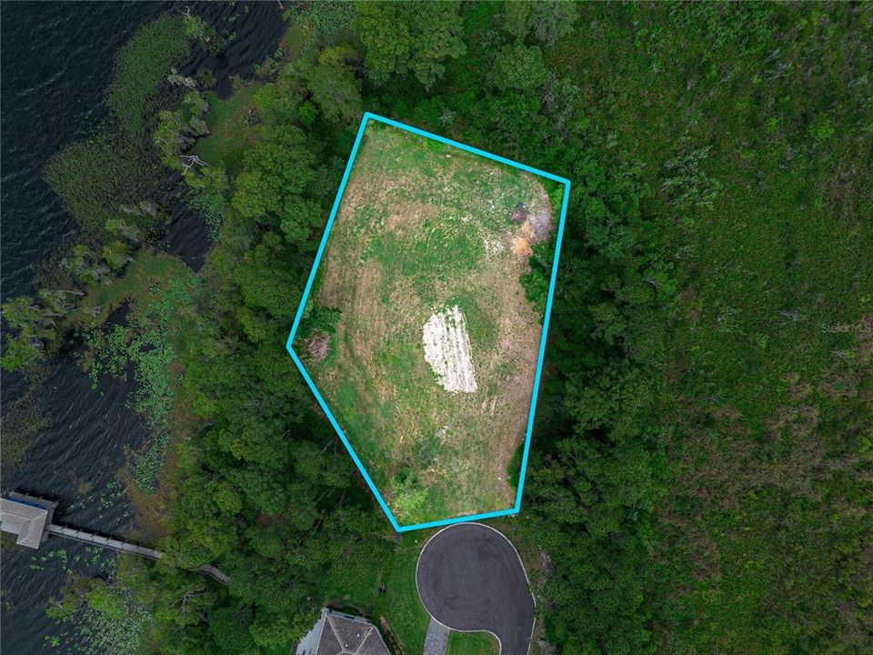 For Sale: $2,300,000 (1.52 acres)