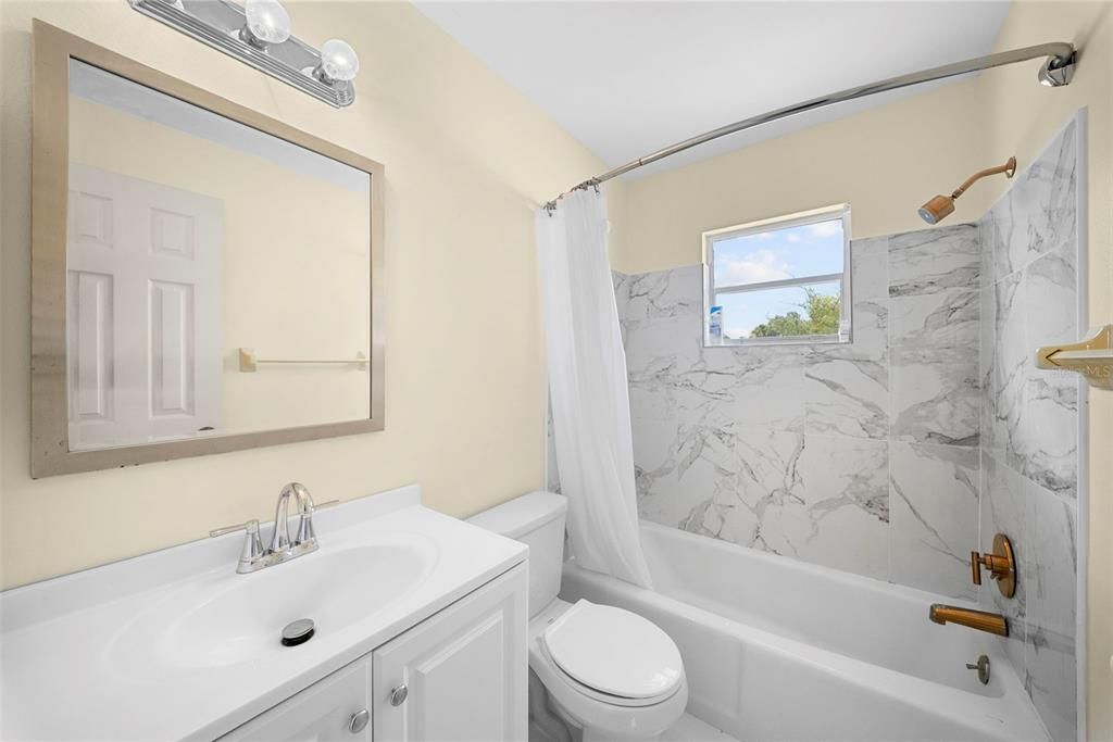 For Sale: $345,000 (3 beds, 2 baths, 1170 Square Feet)