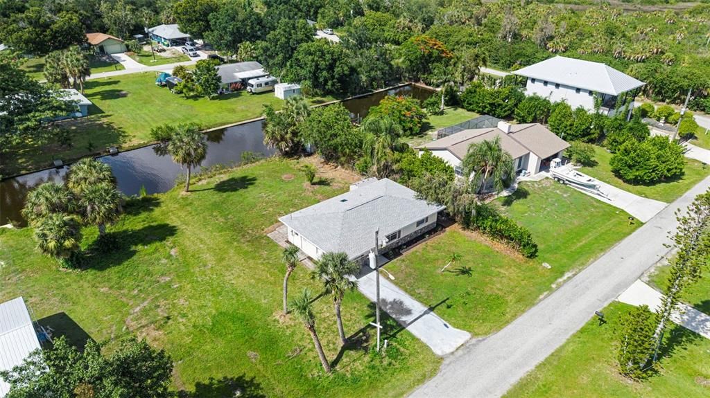 For Sale: $345,000 (3 beds, 2 baths, 1170 Square Feet)