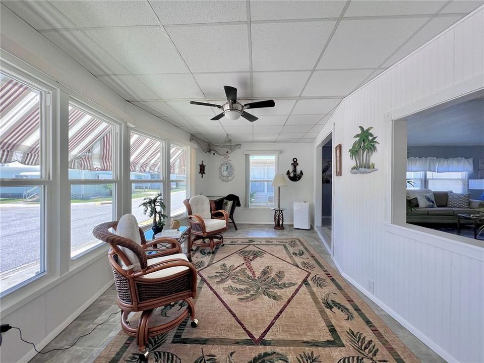 For Sale: $199,000 (2 beds, 2 baths, 1232 Square Feet)