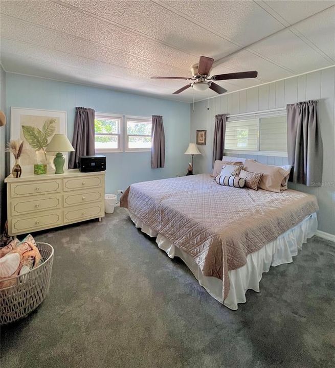 For Sale: $199,000 (2 beds, 2 baths, 1232 Square Feet)