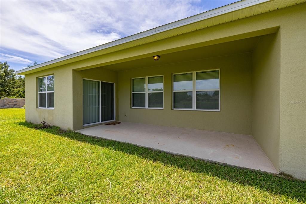 For Sale: $469,000 (4 beds, 2 baths, 2339 Square Feet)