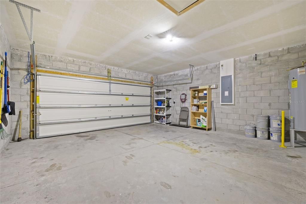 For Sale: $469,000 (4 beds, 2 baths, 2339 Square Feet)