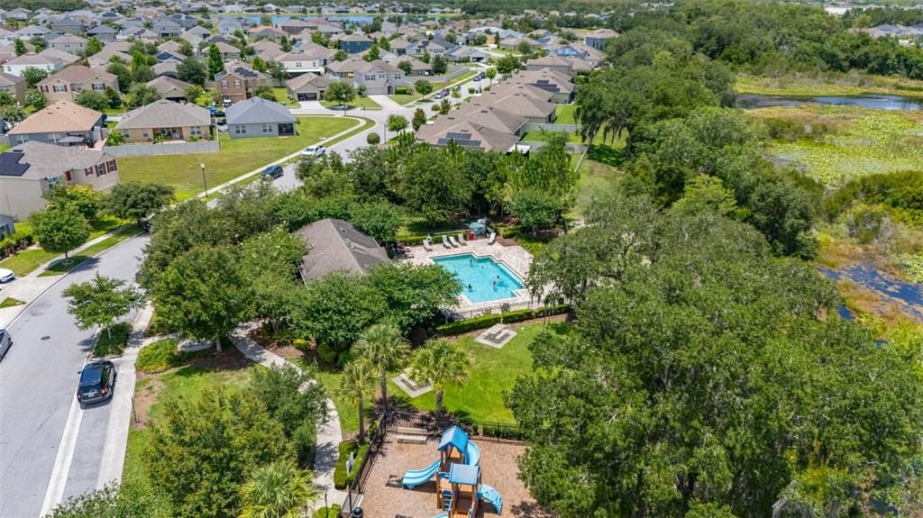 For Sale: $469,000 (4 beds, 2 baths, 2339 Square Feet)