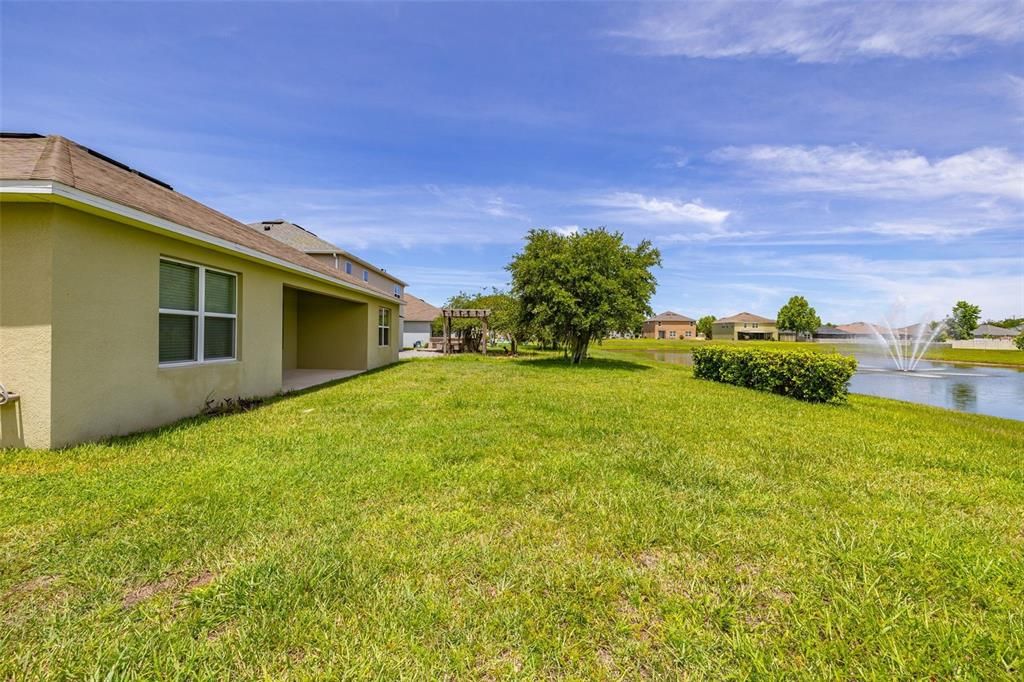 For Sale: $469,000 (4 beds, 2 baths, 2339 Square Feet)