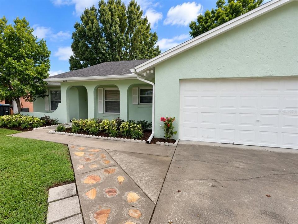 En Venta: $439,000 (3 camas, 2 baños, 1425 Pies cuadrados)