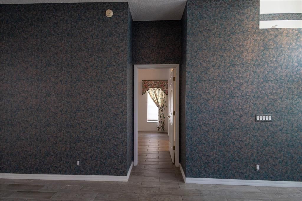 For Sale: $515,000 (3 beds, 3 baths, 2509 Square Feet)