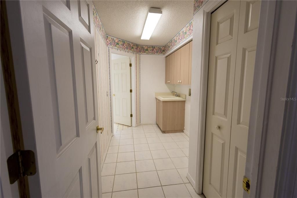 For Sale: $515,000 (3 beds, 3 baths, 2509 Square Feet)