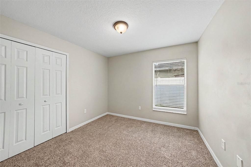 For Sale: $334,900 (4 beds, 2 baths, 1410 Square Feet)