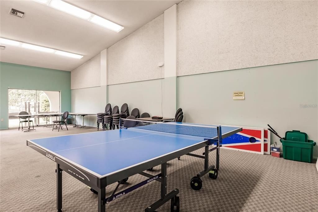 For Sale: $154,900 (2 beds, 1 baths, 857 Square Feet)