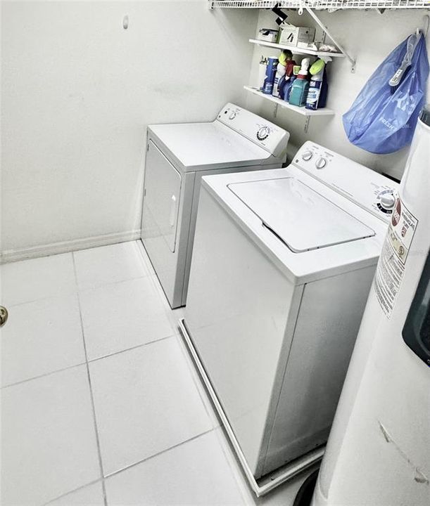 En Venta: $199,900 (2 camas, 2 baños, 1064 Pies cuadrados)