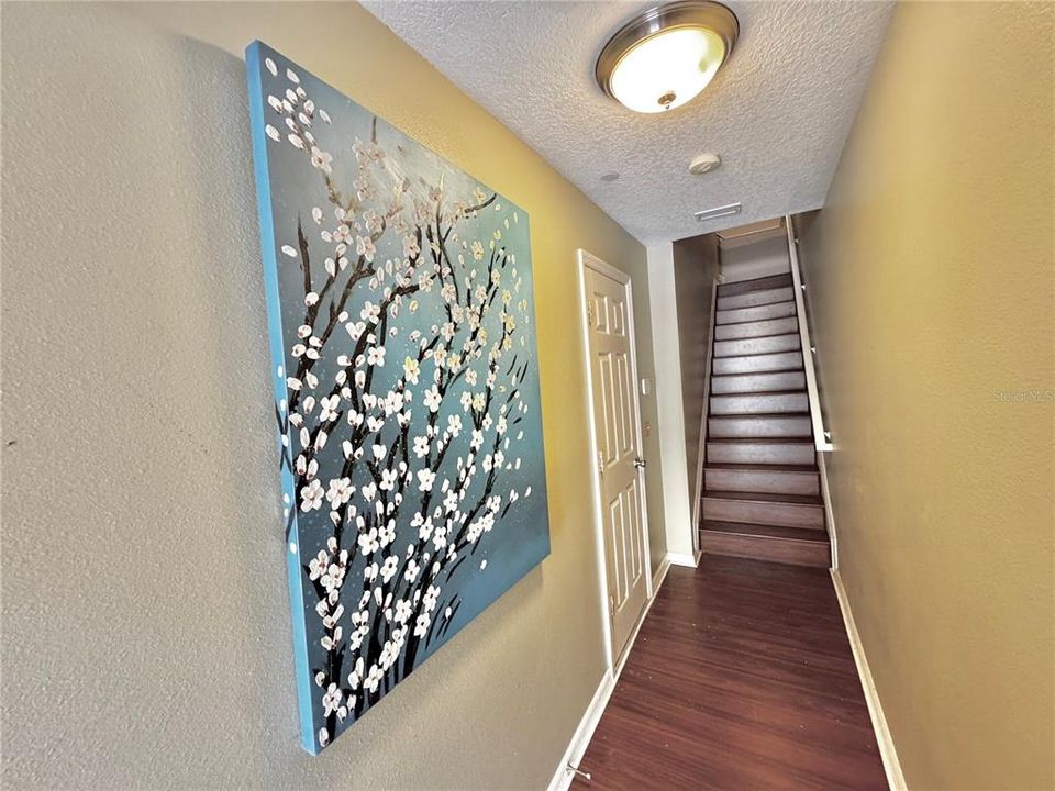 En Venta: $199,900 (2 camas, 2 baños, 1064 Pies cuadrados)