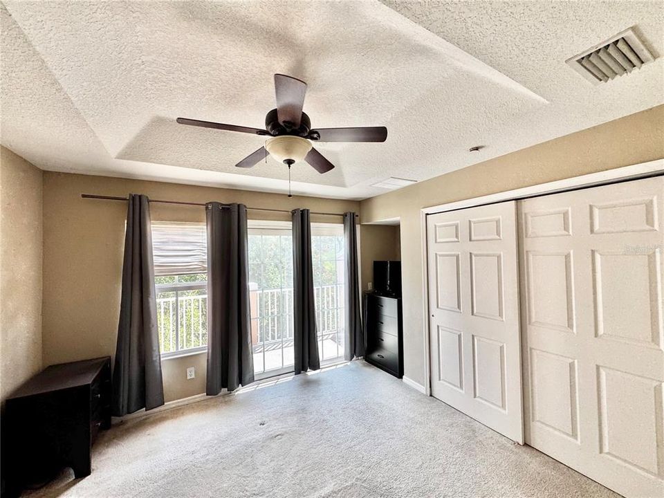 En Venta: $199,900 (2 camas, 2 baños, 1064 Pies cuadrados)