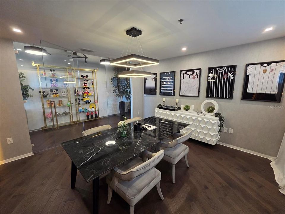 For Sale: $345,000 (0 beds, 0 baths, 755 Square Feet)