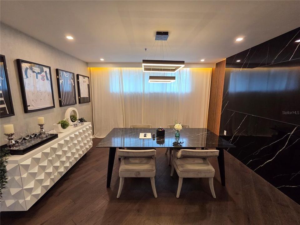 For Sale: $345,000 (0 beds, 0 baths, 755 Square Feet)