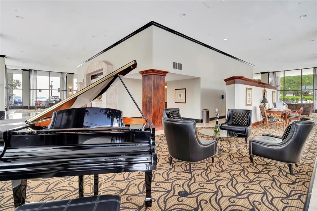 For Sale: $375,000 (2 beds, 2 baths, 1189 Square Feet)