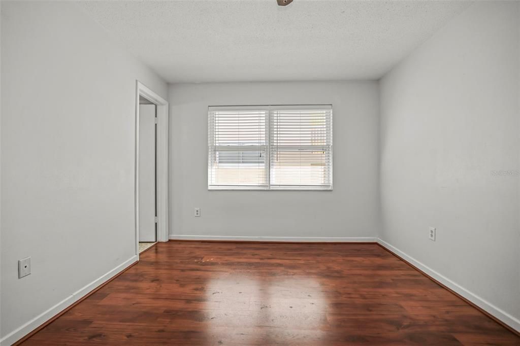 For Rent: $2,000 (2 beds, 2 baths, 875 Square Feet)