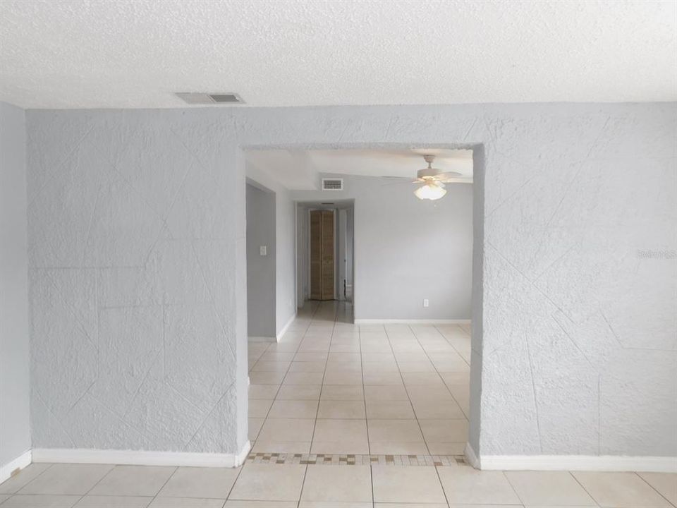 For Sale: $225,000 (3 beds, 1 baths, 1125 Square Feet)
