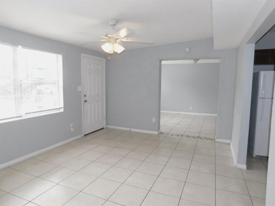 For Sale: $225,000 (3 beds, 1 baths, 1125 Square Feet)