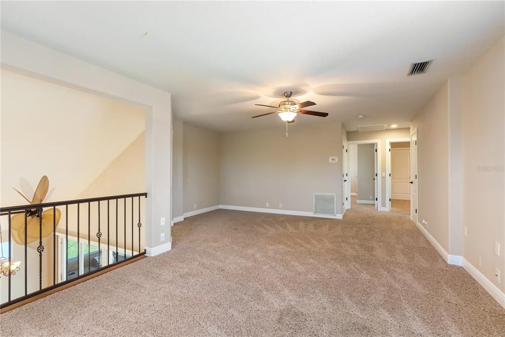 For Sale: $1,050,000 (4 beds, 3 baths, 3470 Square Feet)
