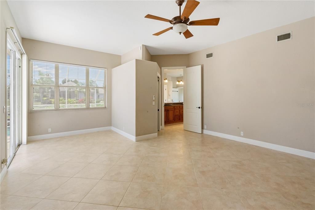 For Sale: $1,050,000 (4 beds, 3 baths, 3470 Square Feet)