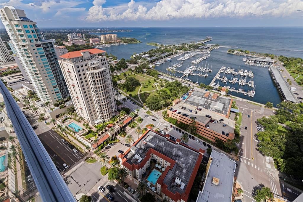 На продажу: $1,875,000 (2 спален, 2 ванн, 1522 Квадратных фут)