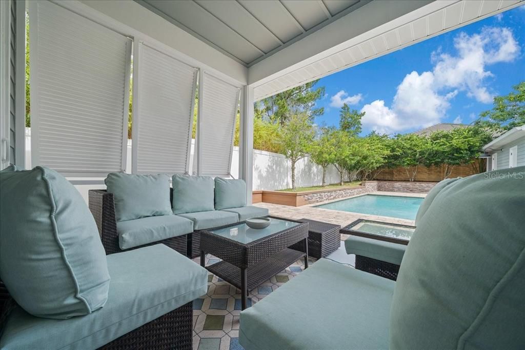 For Sale: $675,000 (3 beds, 2 baths, 2252 Square Feet)