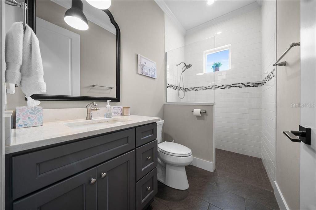 For Sale: $675,000 (3 beds, 2 baths, 2252 Square Feet)