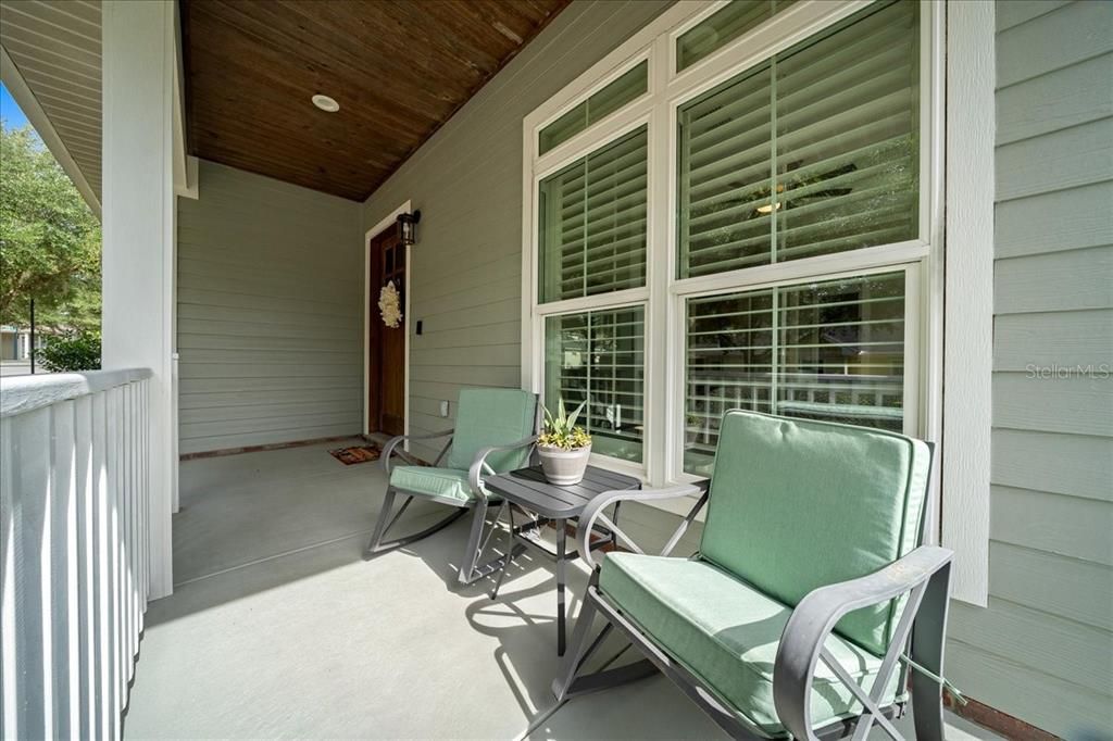 For Sale: $675,000 (3 beds, 2 baths, 2252 Square Feet)