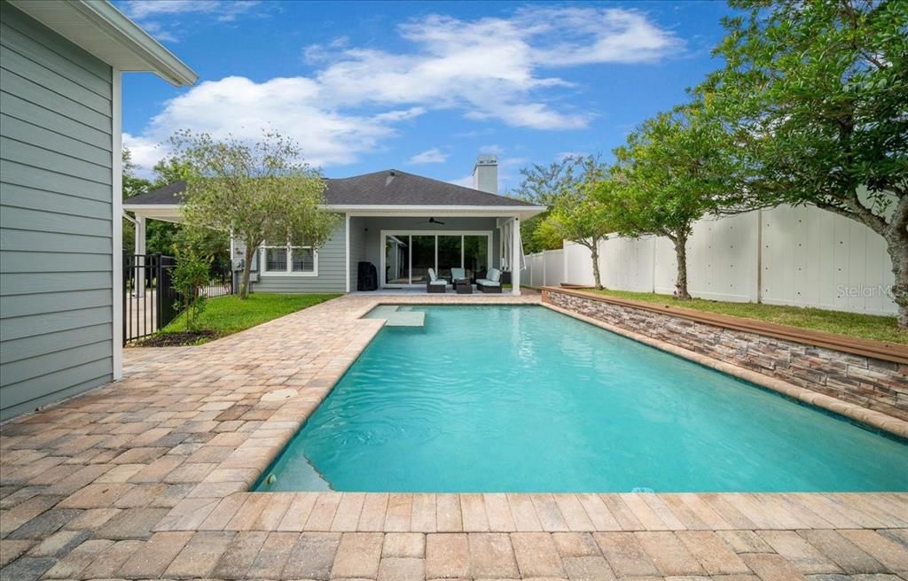 For Sale: $675,000 (3 beds, 2 baths, 2252 Square Feet)