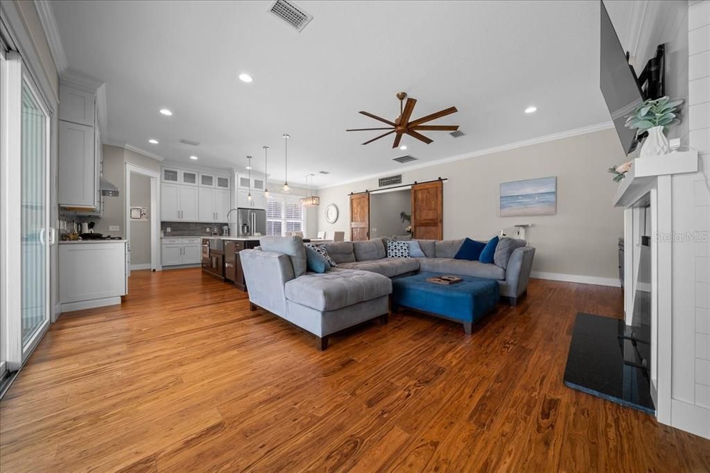For Sale: $675,000 (3 beds, 2 baths, 2252 Square Feet)