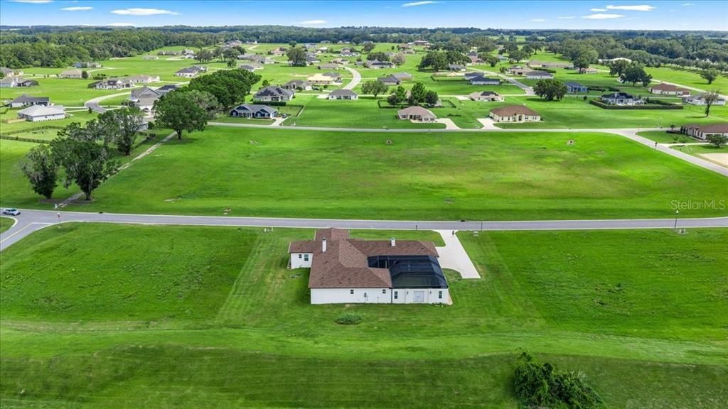 For Sale: $899,000 (3 beds, 4 baths, 2477 Square Feet)