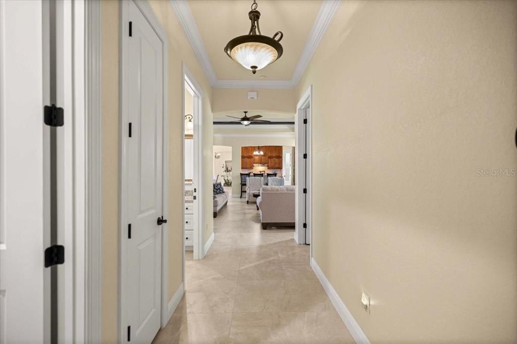 For Sale: $899,000 (3 beds, 4 baths, 2477 Square Feet)