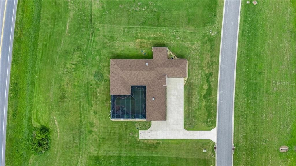 For Sale: $899,000 (3 beds, 4 baths, 2477 Square Feet)