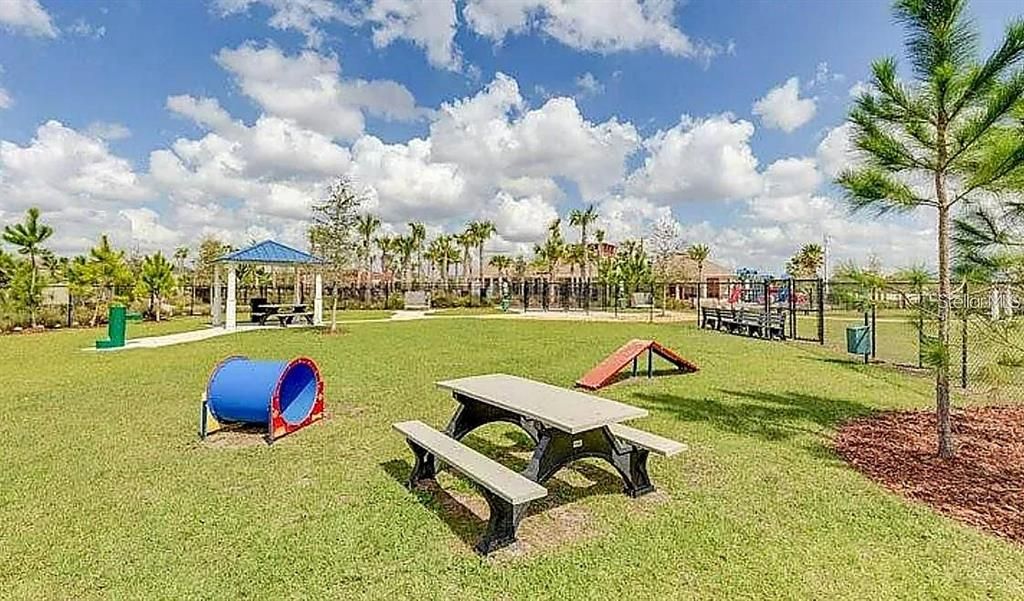 En Venta: $230,000 (3 camas, 2 baños, 1701 Pies cuadrados)