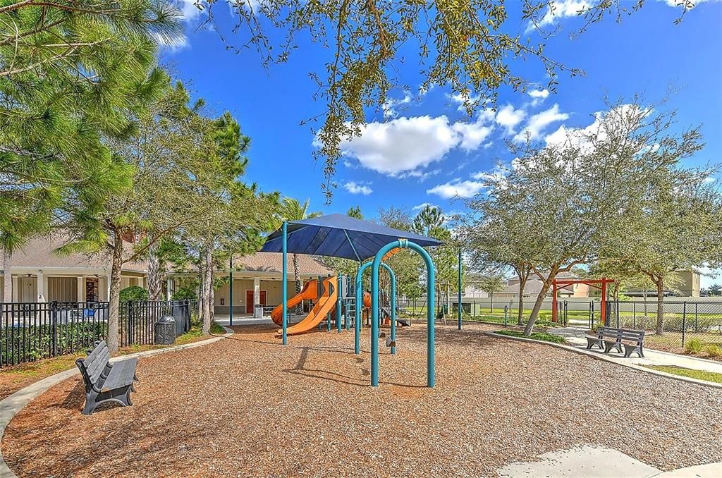 En Venta: $230,000 (3 camas, 2 baños, 1701 Pies cuadrados)