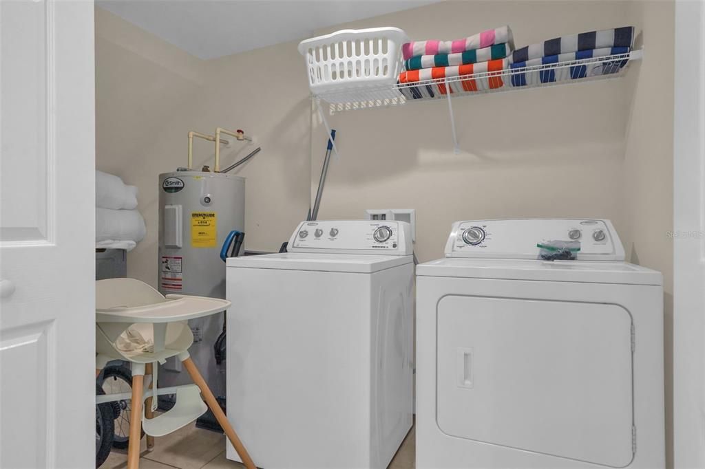 En Venta: $269,000 (2 camas, 2 baños, 1161 Pies cuadrados)
