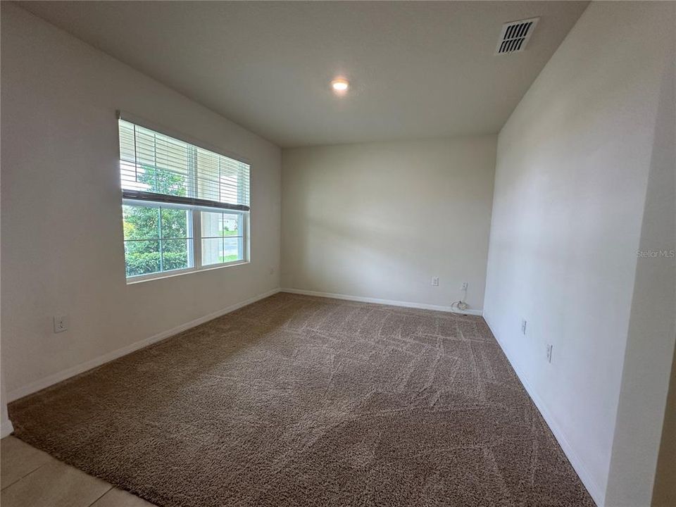 For Rent: $2,500 (5 beds, 3 baths, 2626 Square Feet)
