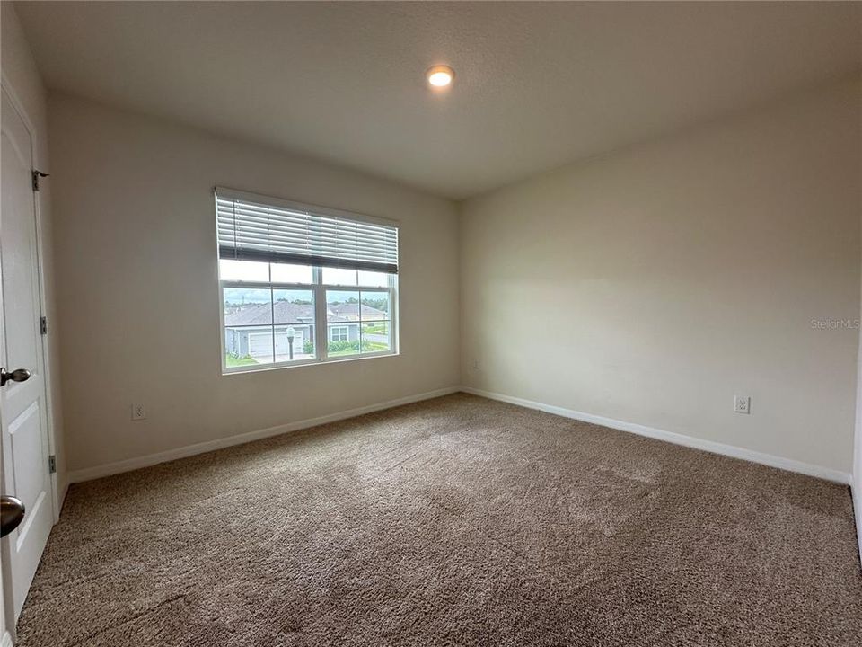 For Rent: $2,500 (5 beds, 3 baths, 2626 Square Feet)