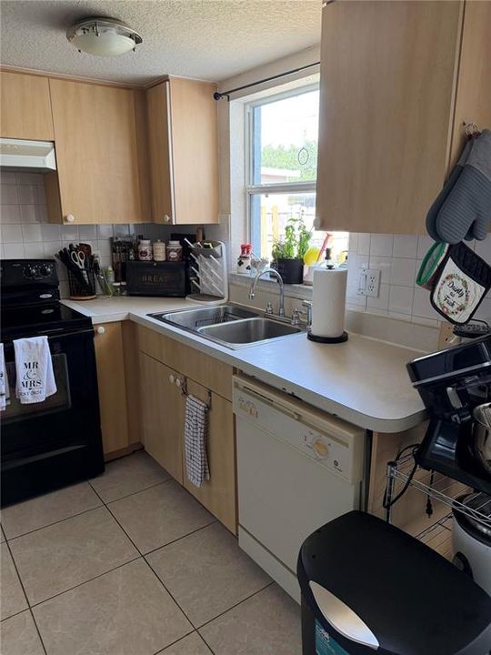 For Rent: $1,500 (2 beds, 2 baths, 1088 Square Feet)