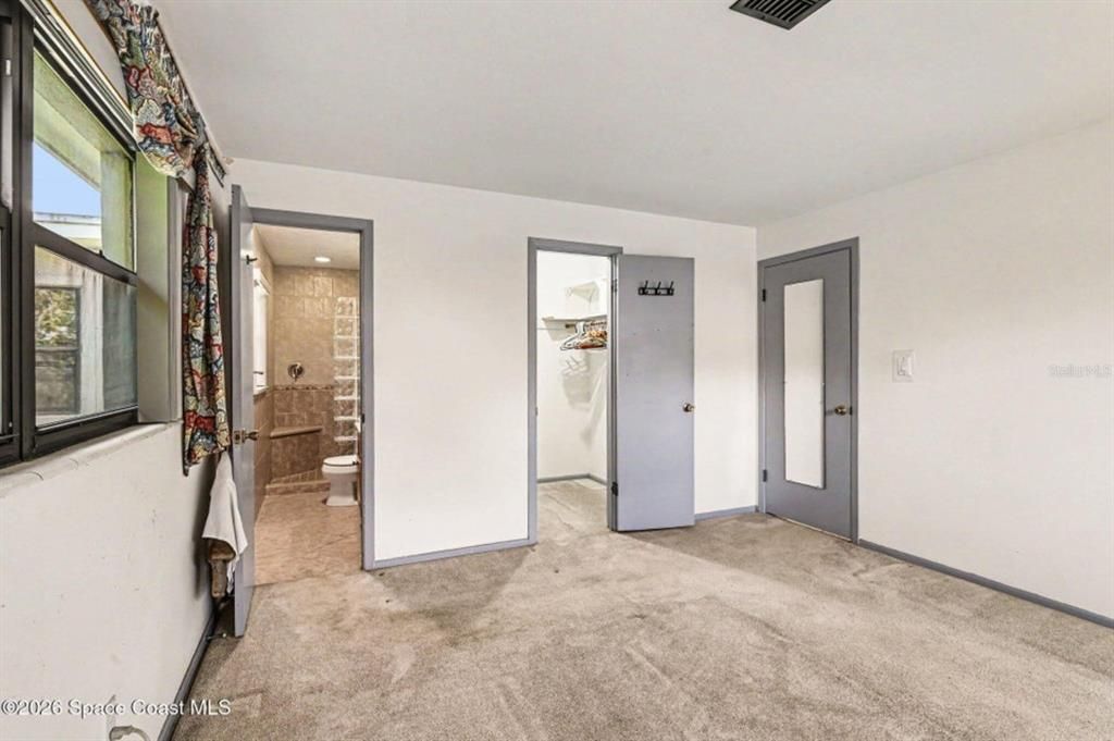 En Venta: $289,000 (3 camas, 2 baños, 1450 Pies cuadrados)