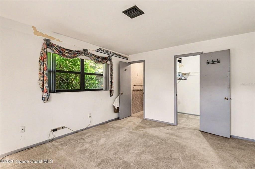 En Venta: $289,000 (3 camas, 2 baños, 1450 Pies cuadrados)
